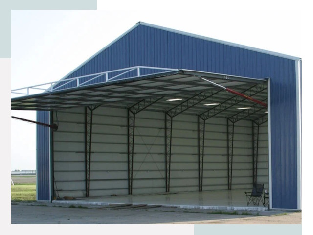 Прямо стенные ангары в Пскове