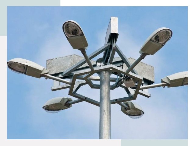 Монтаж осветительных мачт в Пскове